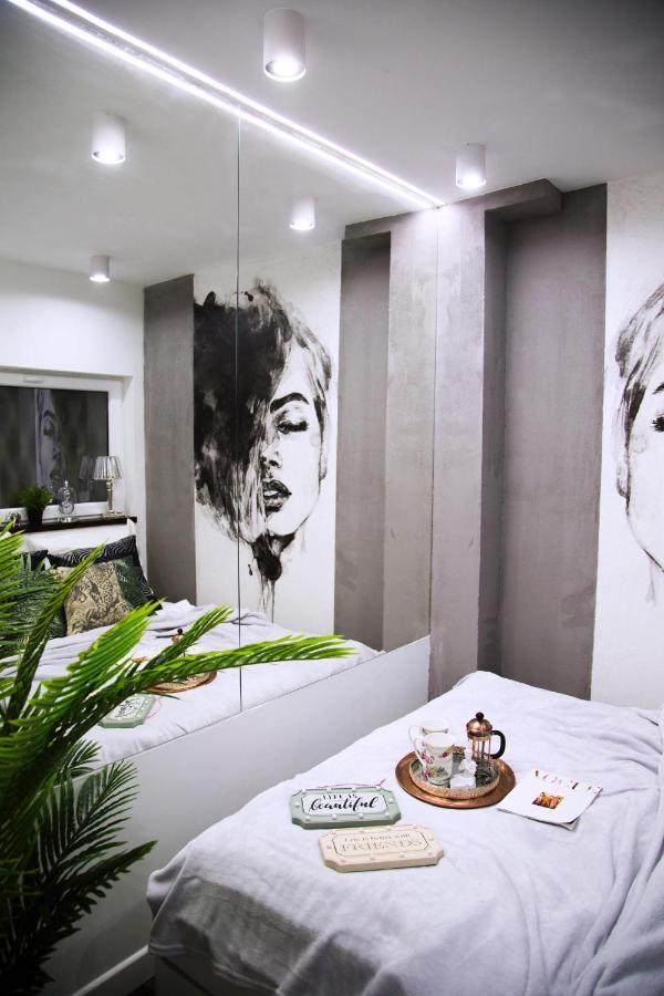 Warsaw Concierge Plac Unii Ngoại thất bức ảnh